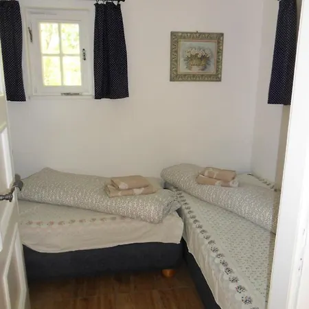 Tiny House Im Wiesenbad Apartment *